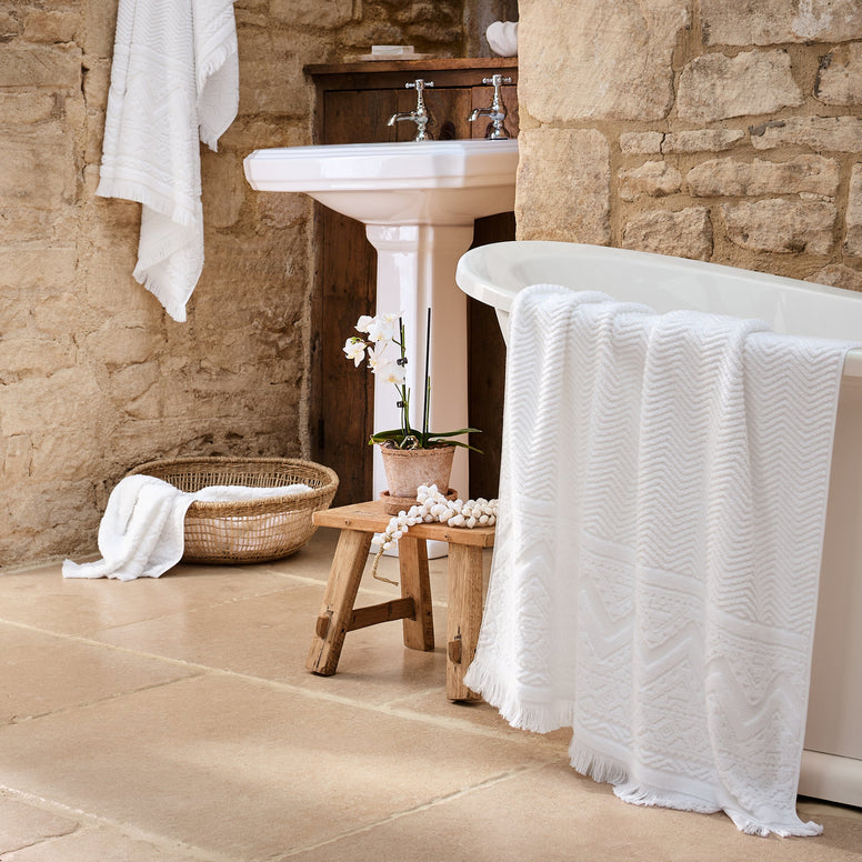 White-colour_image